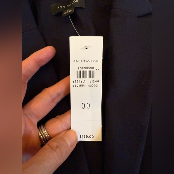 Ann Taylor One Button Blazer Women's Size 00 - Picture 4 of 6